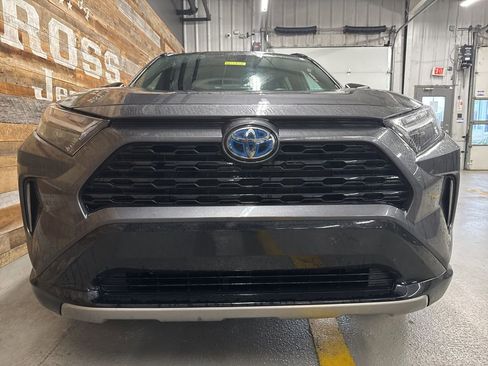 Used 2024 Toyota RAV4 XSE w/ Weather Package image 4