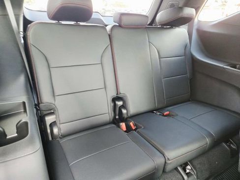 New 2026 Chevrolet Traverse RS image 13