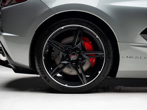 Used 2023 Chevrolet Corvette Stingray Preferred Conv w/ Z51 Performance Package RWD image 43