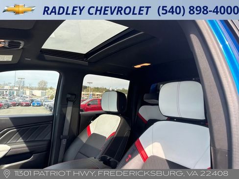 Certified 2023 GMC Canyon AT4X w/ Edition 1 AWD/4WD image 2