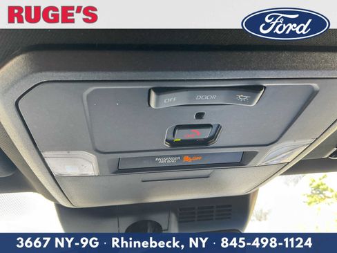 Used 2024 Toyota Tacoma TRD Off-Road image 29