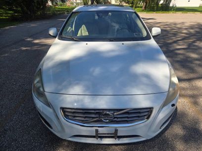 Used 2012 Volvo S60 T5 w/ Climate Pkg