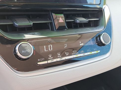 Certified 2024 Toyota Corolla LE image 22