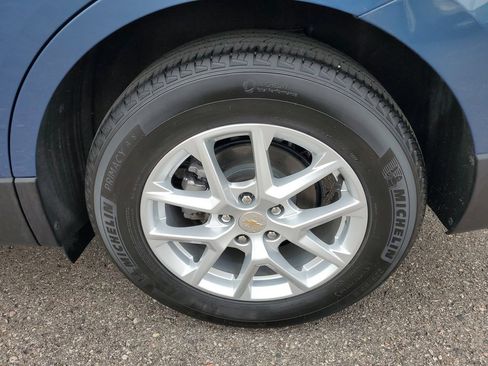 Used 2024 Chevrolet Equinox LT w/ LPO, Floor Liner Package FWD image 31