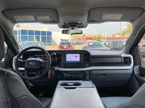 Used 2024 Ford F250 XLT AWD/4WD image 31