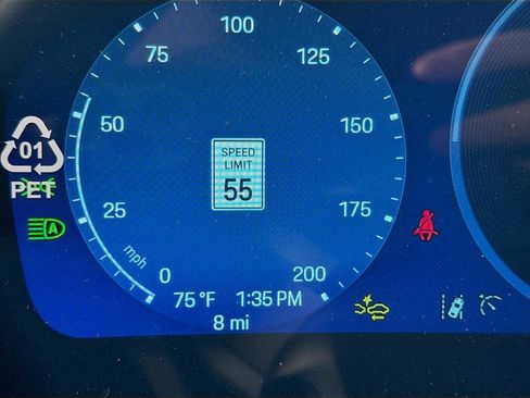 New 2025 Porsche Macan Turbo Electric image 16