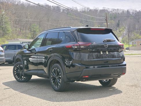 New 2026 Nissan Rogue Dark Armor AWD/4WD image 9
