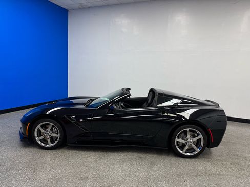 Used 2015 Chevrolet Corvette Stingray Coupe w/ 2LT Preferred Equipment Group image 4