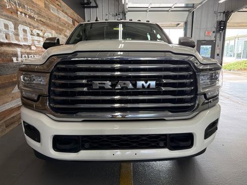 Used 2021 RAM 3500 Limited AWD/4WD image 4