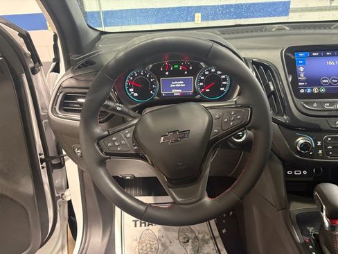Used 2023 Chevrolet Equinox RS image 12