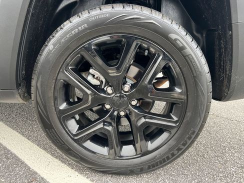 Used 2022 Jeep Renegade Altitude image 19