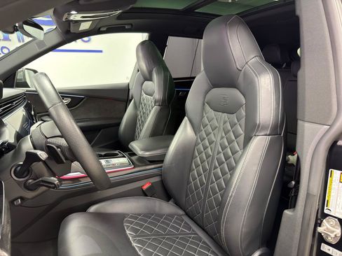 Used 2022 Audi SQ8 Prestige w/ Prestige Package AWD/4WD image 11