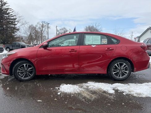 Certified 2023 Kia Forte LXS w/ LXS Technology Package image 6