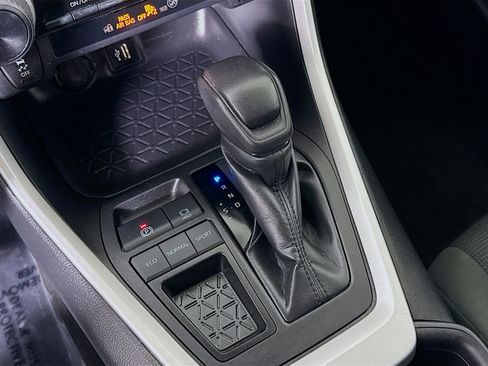 Used 2024 Toyota RAV4 LE image 19