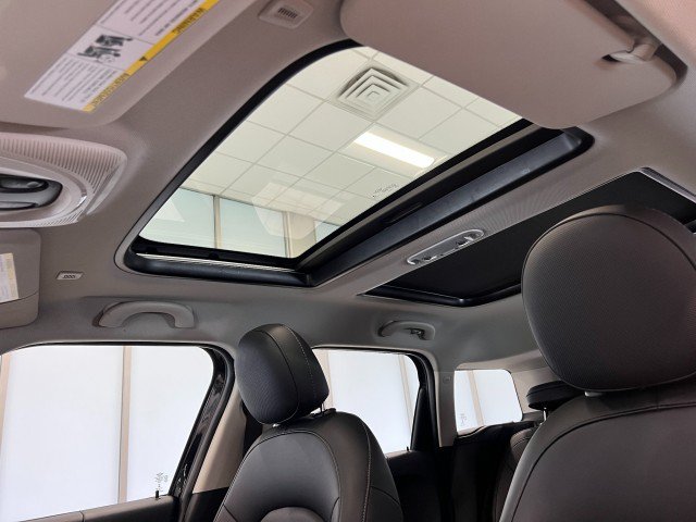 Used 2019 MINI Cooper Countryman FWD image 23