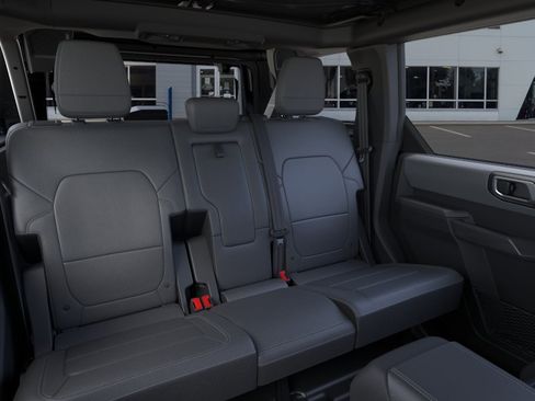 New 2025 Ford Bronco Big Bend w/ Black Diamond Package AWD/4WD image 36
