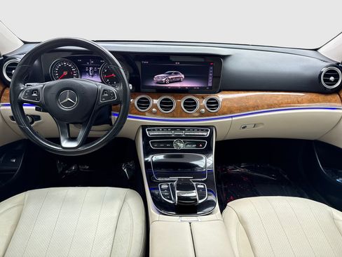 Used 2018 Mercedes-Benz E 300 w/ Premium 1 Package image 20