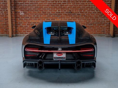 Used 2023 Bugatti Chiron Super Sport AWD/4WD image 6