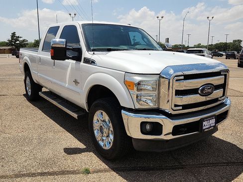 Used 2013 Ford F250 Lariat w/ FX4 Off Road Pkg AWD/4WD image 4