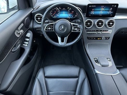 Certified 2022 Mercedes-Benz GLC 300 4MATIC image 11