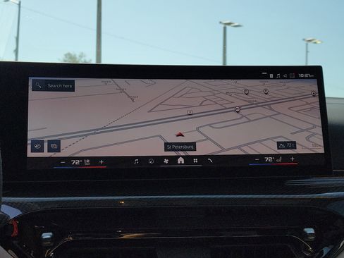 Used 2026 BMW M3 Competition w/ M Carbon Exterior Package AWD/4WD image 25