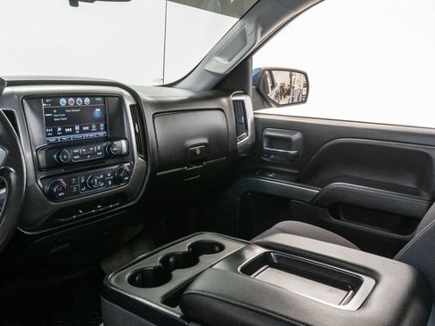 Used 2018 Chevrolet Silverado 1500 LT w/ All Star Edition AWD/4WD image 11