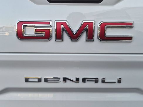 New 2026 GMC Sierra 1500 Denali AWD/4WD image 30