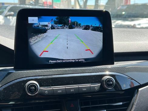 Used 2025 Ford Escape ST-Line FWD image 29