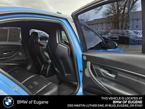 Used 2018 BMW M3 image 28