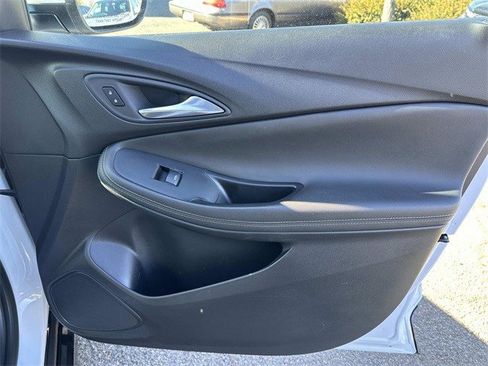 Used 2024 Buick Encore GX Sport Touring w/ Comfort Package image 8