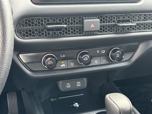 Used 2027 Honda HR-V LX image 20