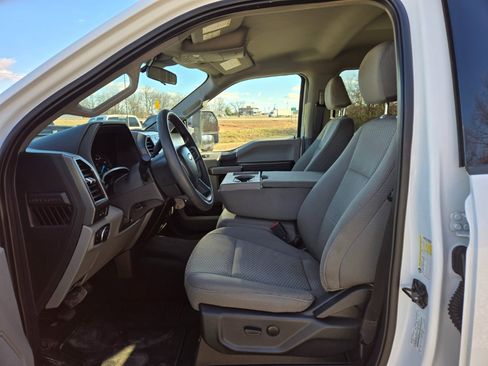 Used 2022 Ford F250 XLT w/ XLT Value Package image 10