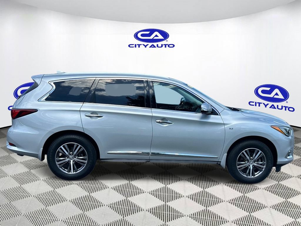Used 2020 INFINITI QX60 Luxe w/ Essential Package FWD image 1