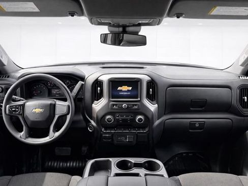 Used 2024 Chevrolet Silverado 1500 Custom AWD/4WD image 17