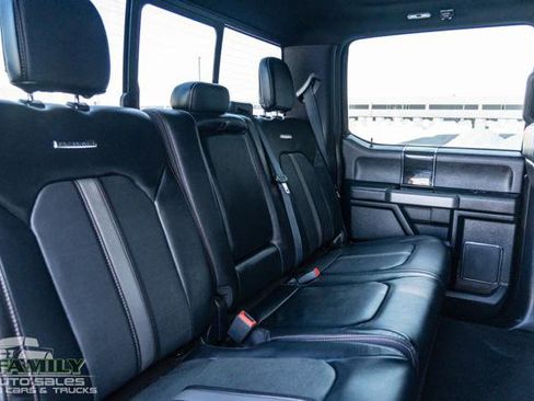 Used 2021 Ford F250 Platinum w/ FX4 Off-Road Package image 28