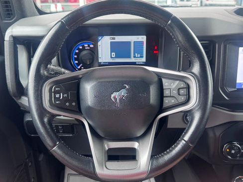 Used 2021 Ford Bronco Black Diamond AWD/4WD image 10