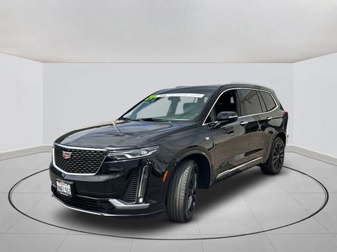 Certified 2024 Cadillac XT6 Luxury AWD/4WD image 10