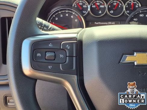 Used 2022 Chevrolet Silverado 1500 Custom w/ LPO, Blackout Package RWD image 5