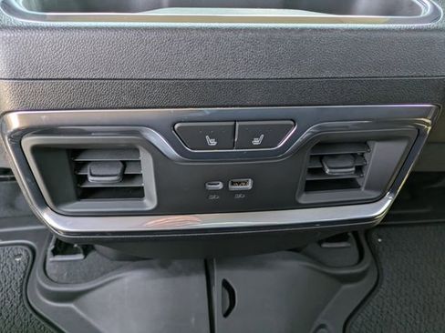 Used 2026 GMC Sierra 1500 Denali AWD/4WD image 15