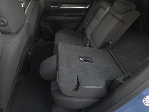 Used 2025 GMC Terrain Elevation image 26