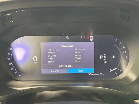 Certified 2023 Volvo XC60 B5 Plus FWD image 11