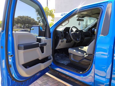 Used 2020 Ford F150 XL w/ Equipment Group 101A Mid image 9