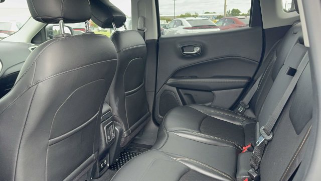 Used 2020 Jeep Compass Latitude w/ Popular Equipment Group AWD/4WD image 18