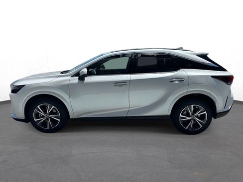 Used 2023 Lexus RX 350 Premium w/ Cold Area Package FWD image 6