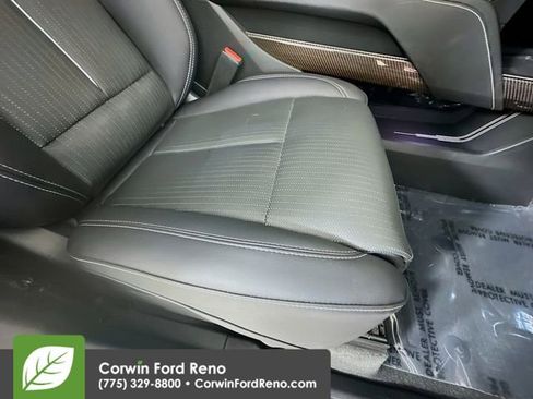 Used 2026 Cadillac Vistiq Sport AWD/4WD image 32