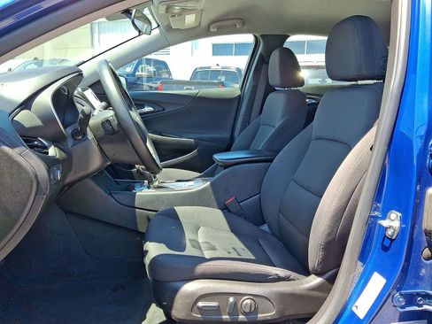 Used 2023 Chevrolet Malibu RS FWD image 24