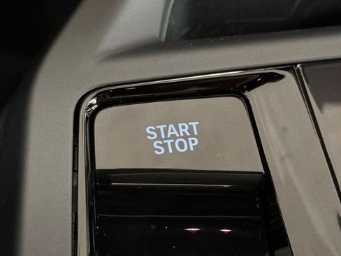 New 2026 BMW iX xDrive45 image 23