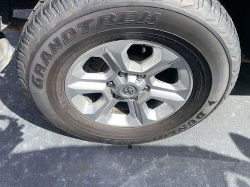 Used 2007 Toyota FJ Cruiser 4WD image 20