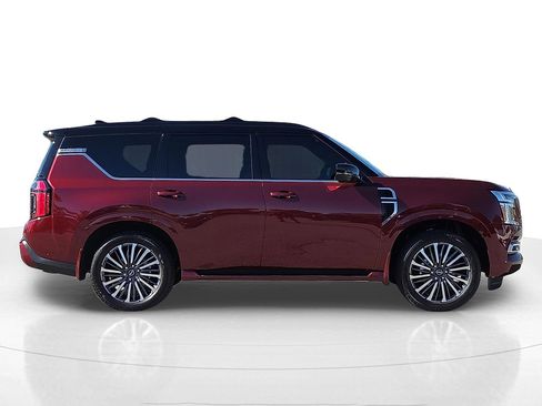 Used 2025 Nissan Armada Platinum Reserve image 6