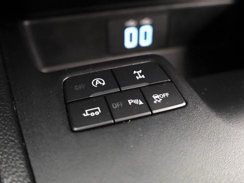 Used 2019 Ford Ranger XLT w/ Equipment Group 301A Mid image 21